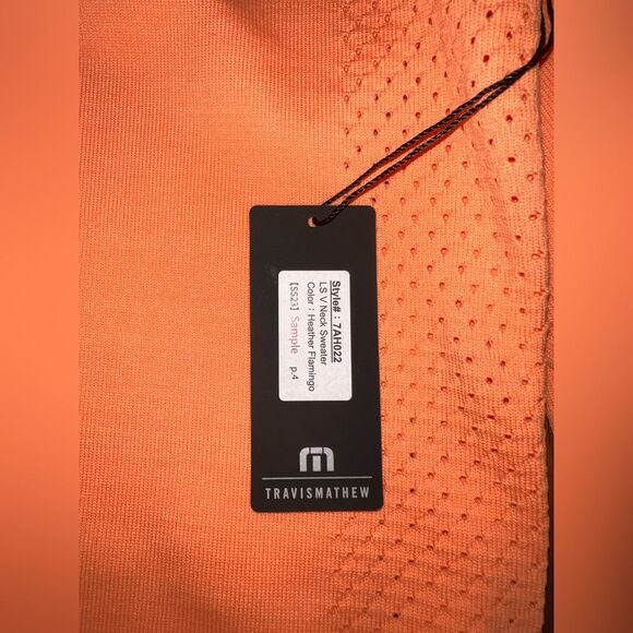 Travis Mathew Heather Flamingo V-Neck Golf Sweater Men’s L Soft Knit NWT - Picture 4 of 6